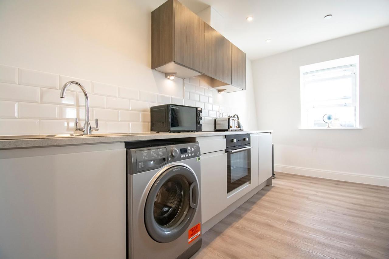 Modern 1 Bed Flat 2 Mins Walk From Restaurants Bars Clubs & Beach! Wow! Apartamento Bournemouth Exterior foto
